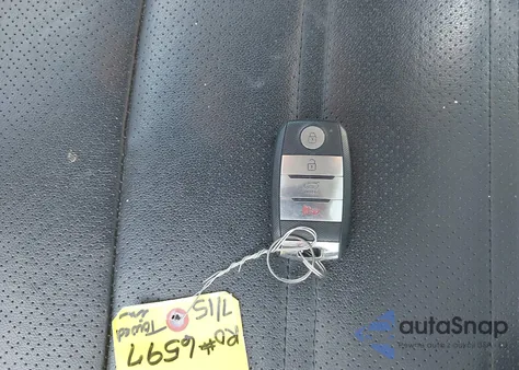 2019 Kia Sorento Ex/Ex Sport z USA, uszkodzony, nr VIN 5XYPHDA50KG467036